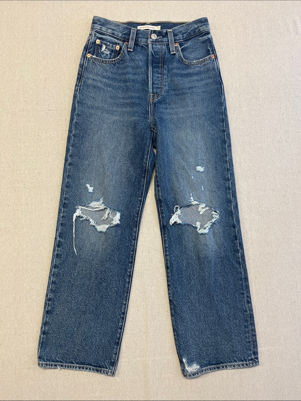 Levi’s Ribcage Straight Ankle Jeans 25 High Rise Distressed Denim